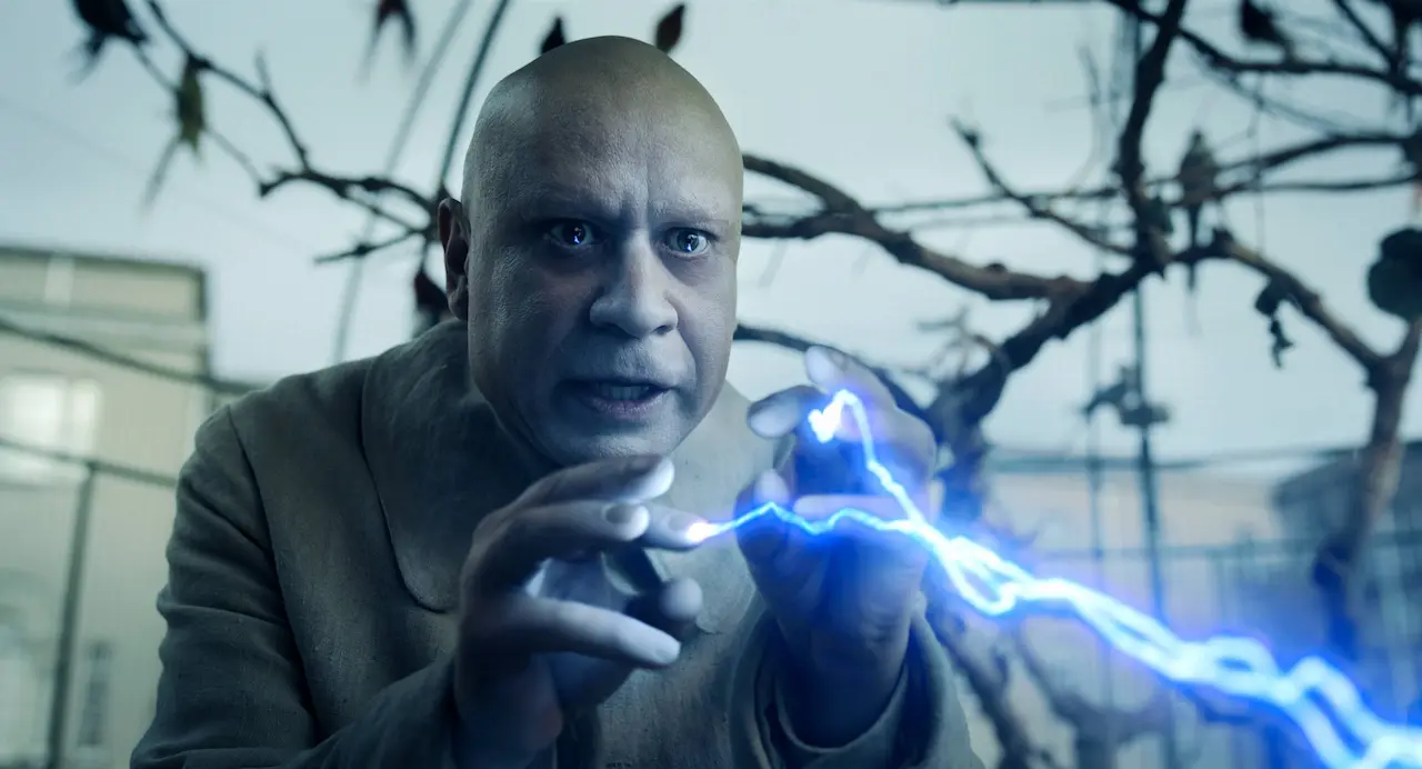Fred Armisen è Fester Addams in Mercoledì