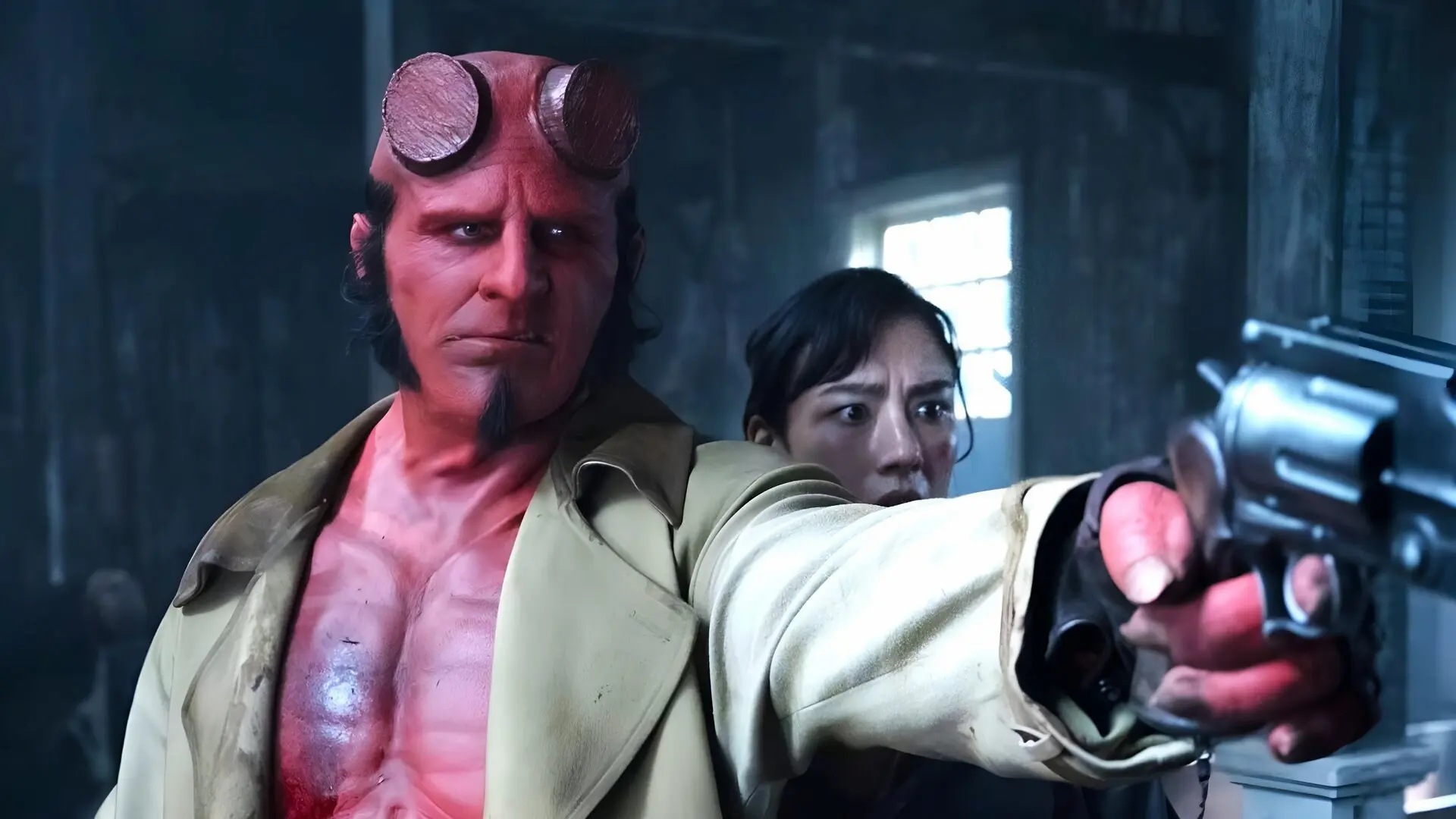 Jack Kesy e Adeline Rudolph in Hellboy - L'uomo deforme