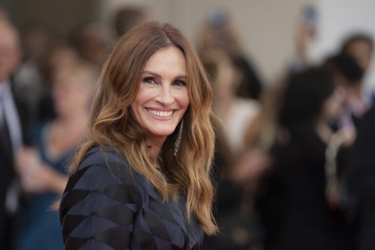 Julia Roberts risponde con estrema sincerit&agrave; alla domanda se oggi accetterebbe di recitare in Pretty Woman