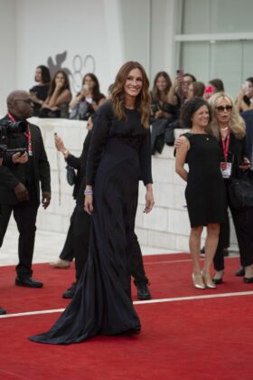 Julia Roberts