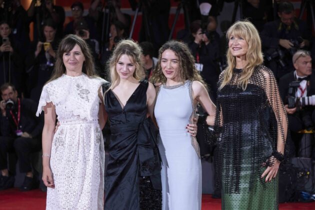 Laura Dern e Emily Mortimer