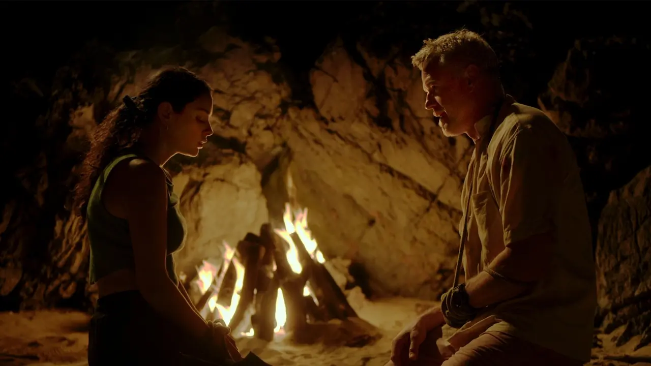 Odeya Rush ed Eric Dane in Dangerous Waters