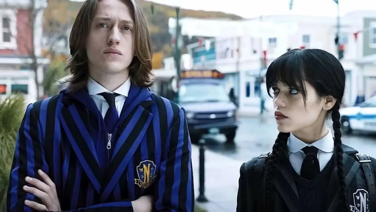 Percy Hynes White e Jenna Ortega in Mercoledì