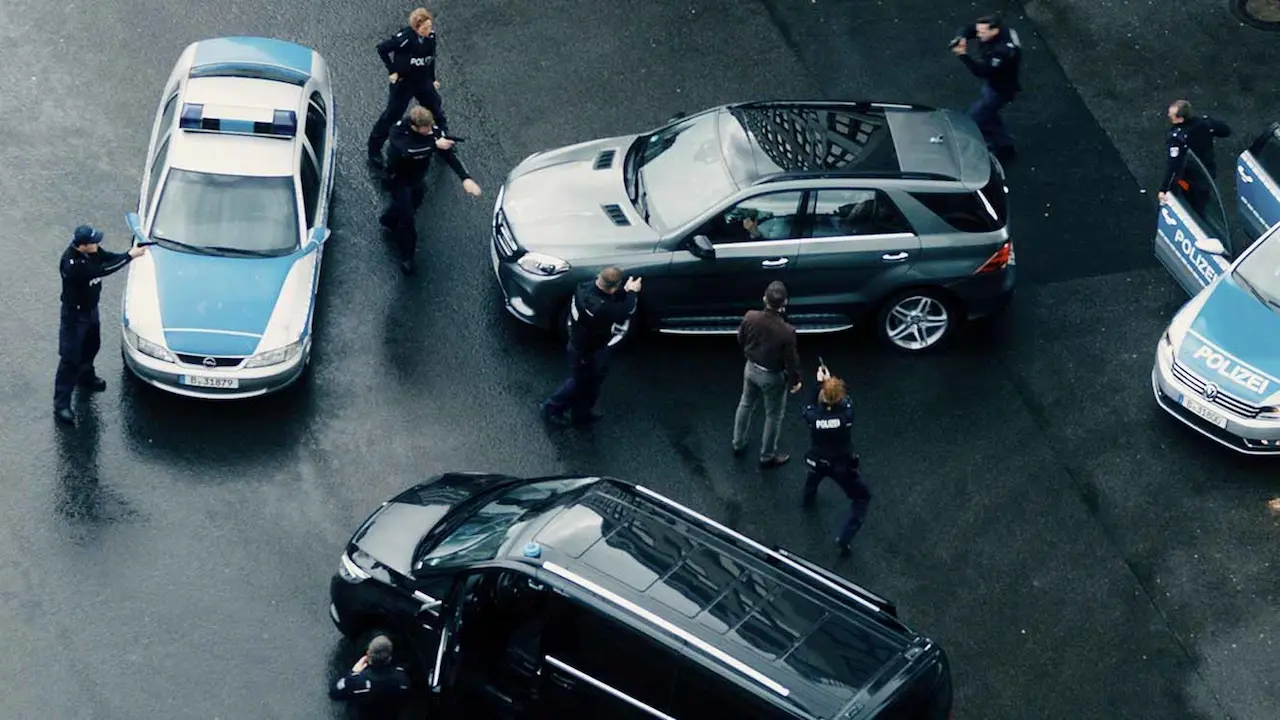 Una scena di In trappola - Don't Get Out