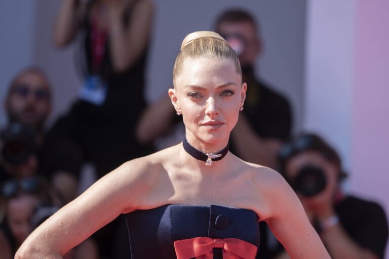 Amanda Seyfried rivela le sue speranze per Mamma mia 3 Amanda Seyfried rivela le sue speranze per Mamma mia 3