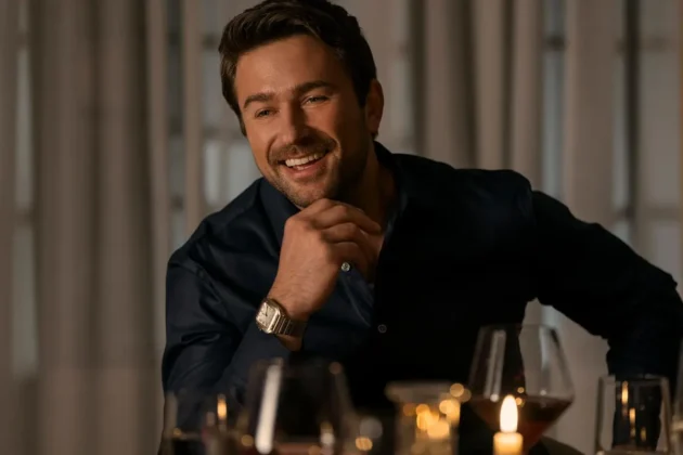 Brandon Sklenar in The Housemaid (2025)