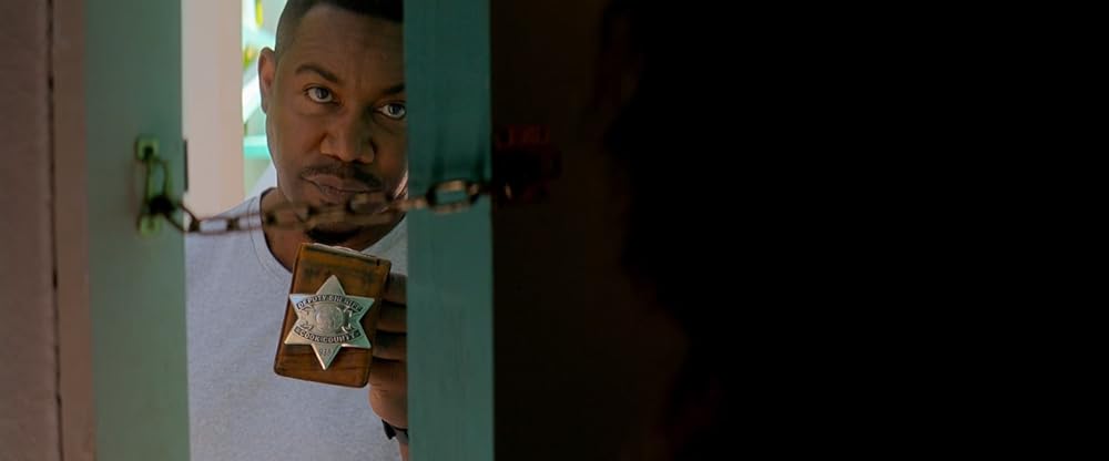 Michael Jai White nel film The Island