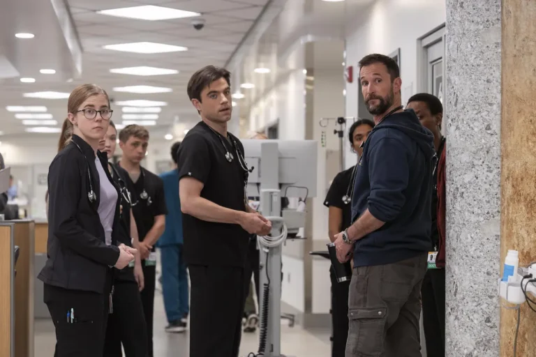 The Pitt, recensione della serie creata da R. Scott Gemmill