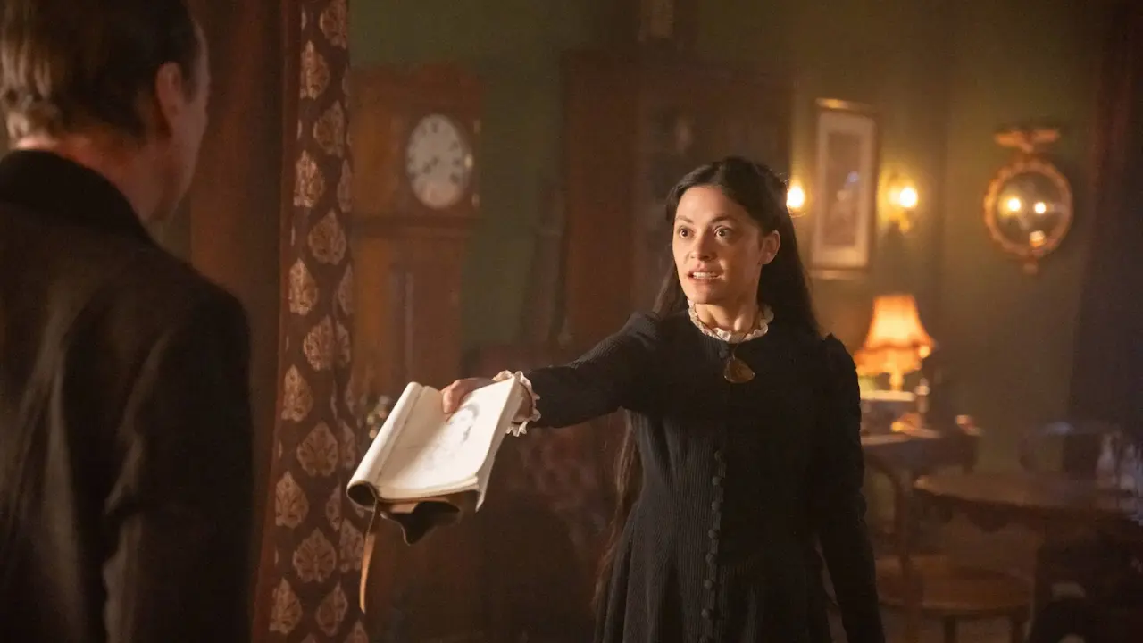 Blu Hunt in Sherlock & Daughter