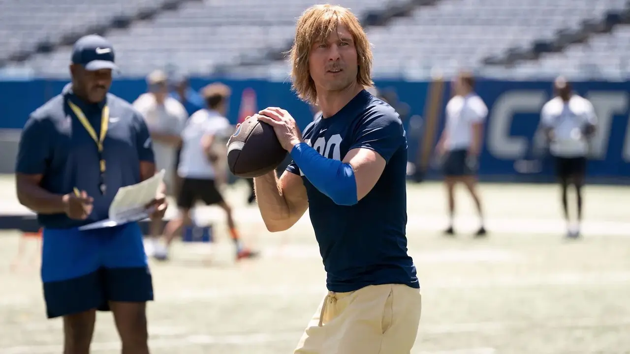 Glen Powell in Chad Powers