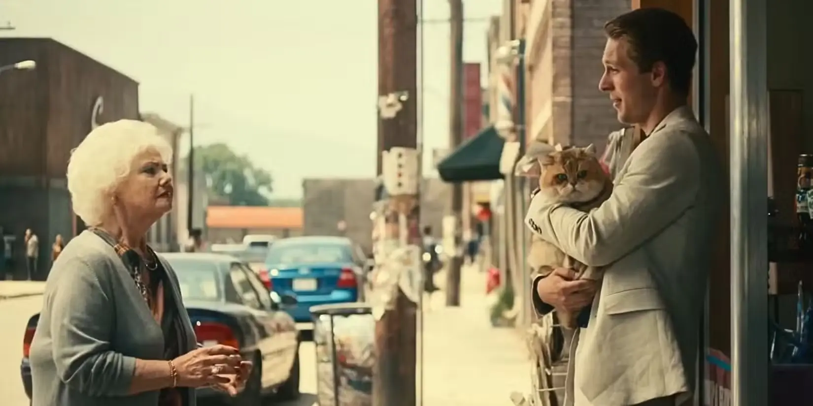 Toxie usa le maniere forti con un esecutore di basso livello