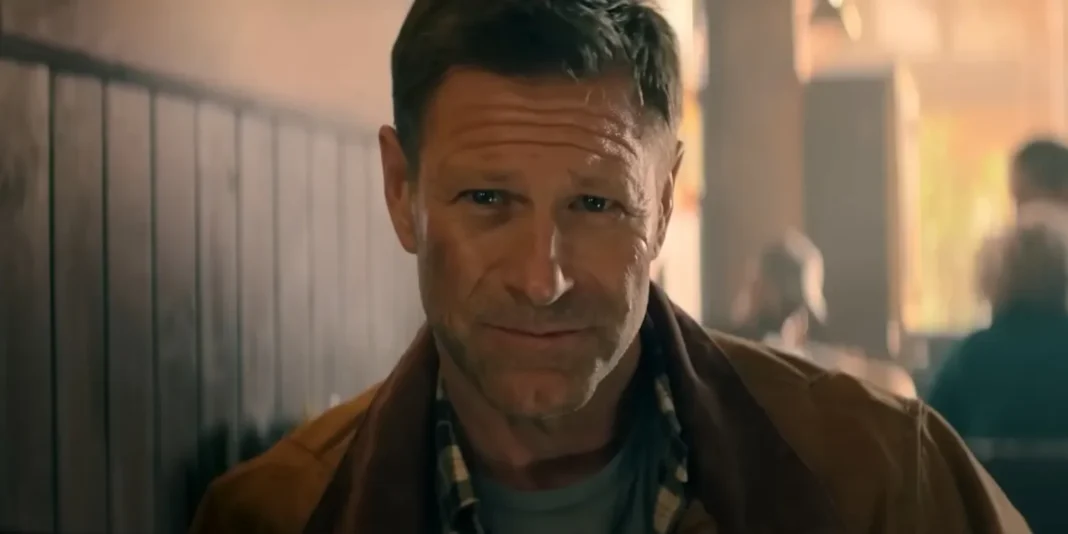Aaron Eckhart in The Bricklayer