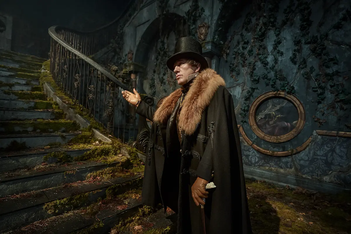 Christophe Waltz nel ruolo di Harlander in Frankenstein