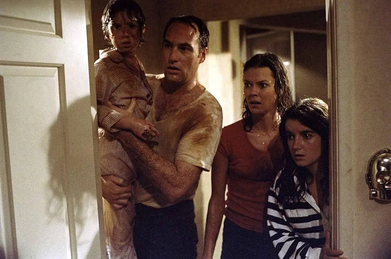 Dominique Dunne, JoBeth Williams, Craig T. Nelson e Oliver Robins in Poltergeist - Demoniache presenze