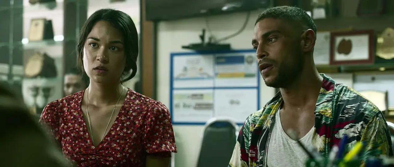 Nassim Lyes e Loryn Nounay in Farang