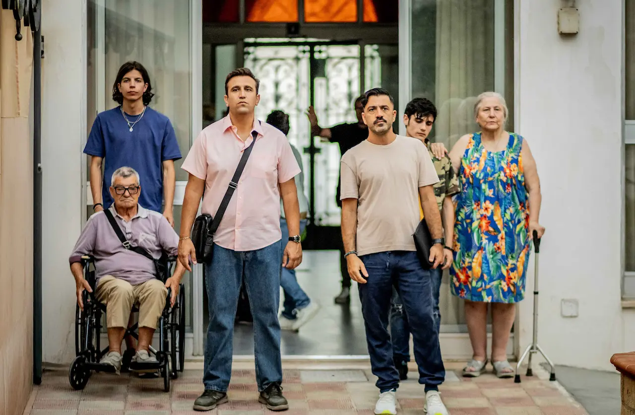 Cast Oi Vita Mia 2025 Recensione