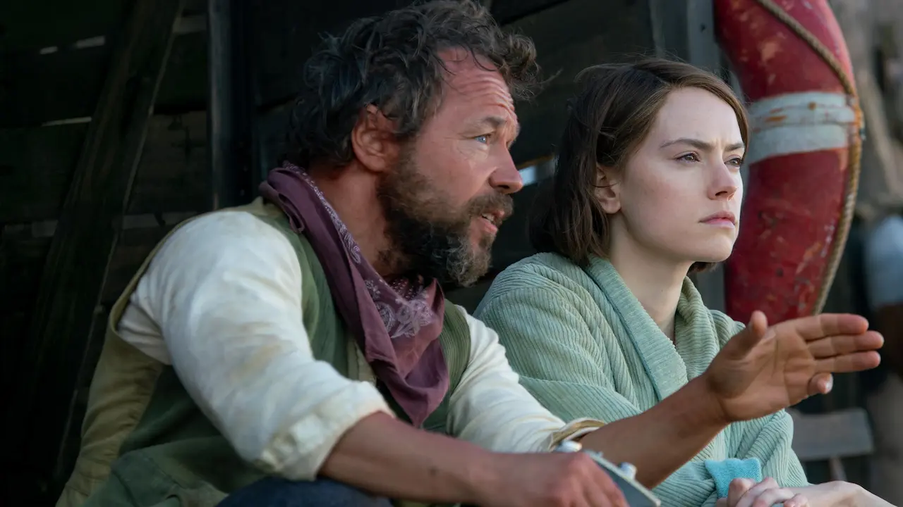 Stephen Graham e Daisy Ridley in La ragazza del mare