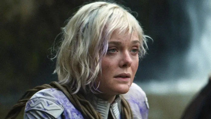 Thia in Predator: Badlands