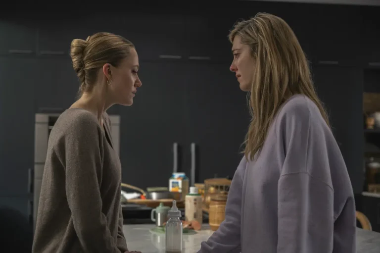 La Mano sulla Culla (2025), recensione: la tata torna a inquietare