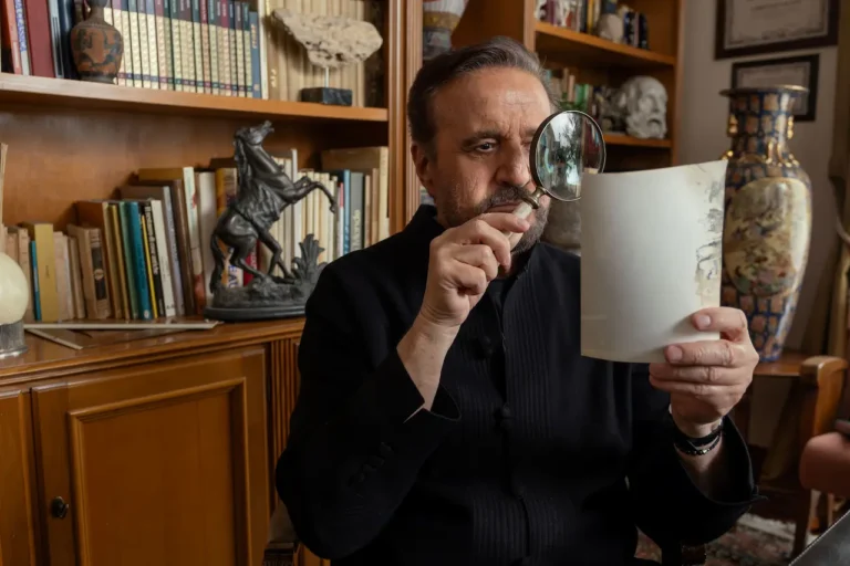 Agata Christian – delitto sulle nevi: trailer e poster del film con Christian De Sica