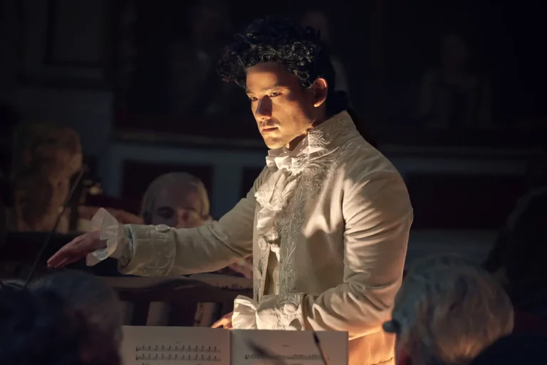 Amadeus: recensione della serie con Paul Bettany e Will Sharpe – #NoirFest2025