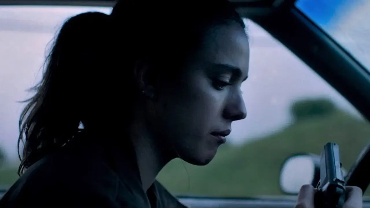 Margaret Qualley in Donnybrook - Il combattente