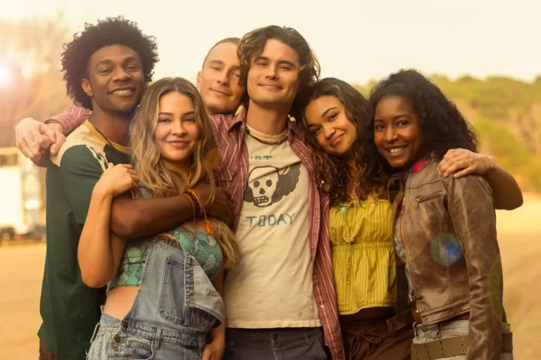 Outer Banks 5: una nuova immagine emozionante rivela un grande aggiornamento sulla produzione della stagione finale Outer Banks 5: una nuova immagine emozionante rivela un grande aggiornamento sulla produzione della stagione finale