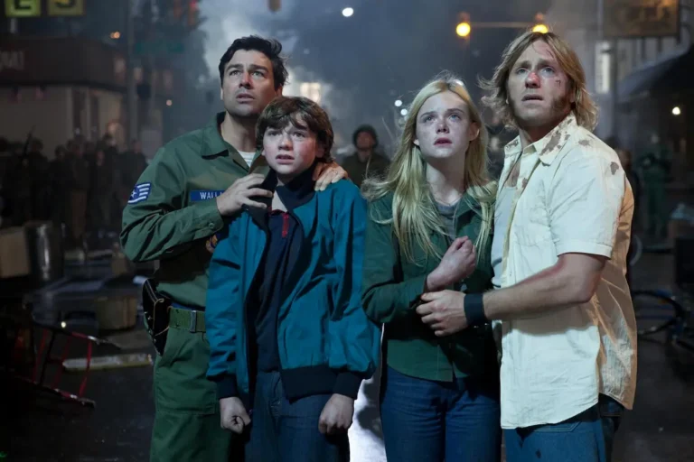 Super 8, la spiegazione del finale nel dettaglio Super 8, la spiegazione del finale nel dettaglio