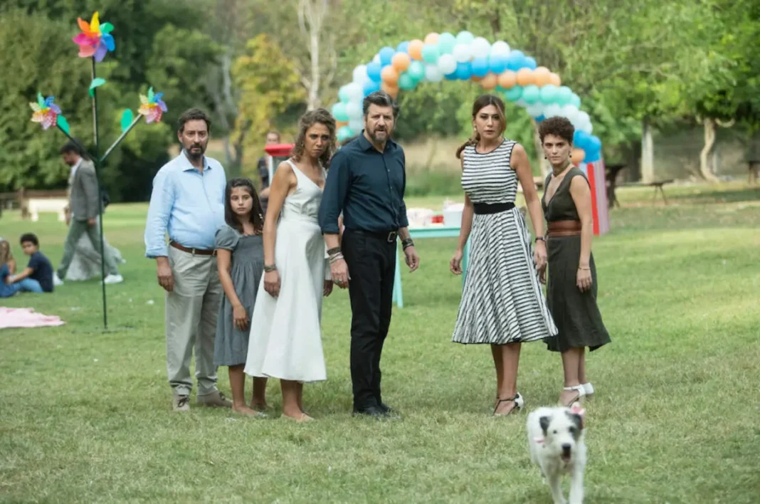 Tre di Troppo (2022)