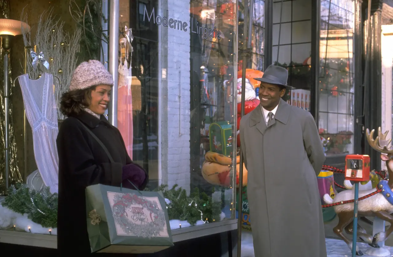 Whitney Houston e Denzel Washington in Uno sguardo dal cielo