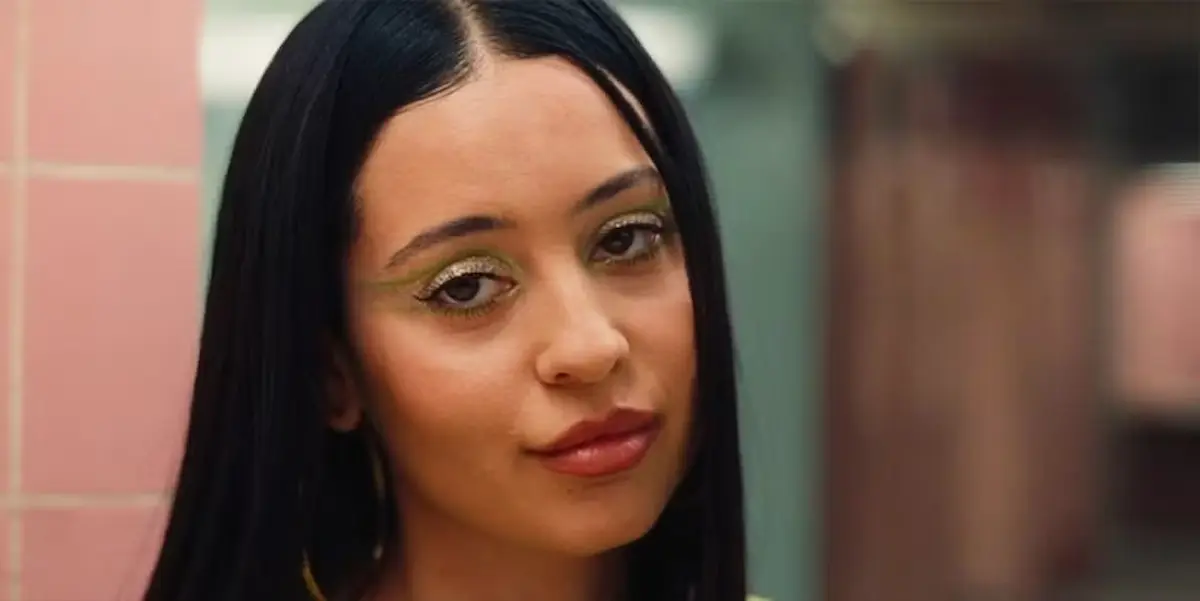 maddy-talking-to-cassie-in-euphoria-1