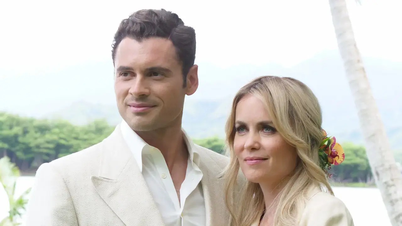 Adan Canto e Radha Mitchell in 2 Hearts - Intreccio di destini