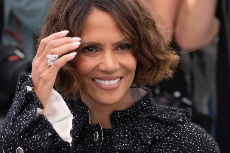 Halle Berry ricorda lo scontro con Bryan Singer sul set di X-Men: &ldquo;Uno dei giorni pi&ugrave; belli&rdquo;