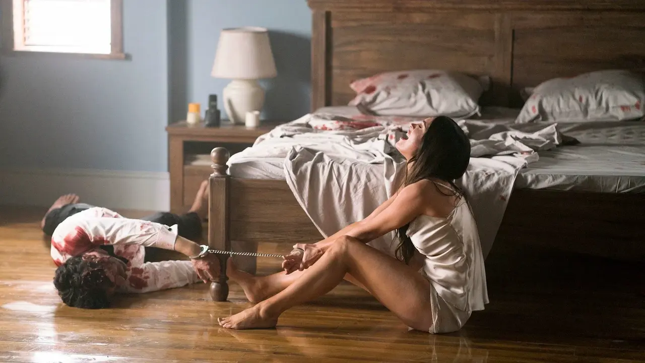 Megan Fox in Till Death