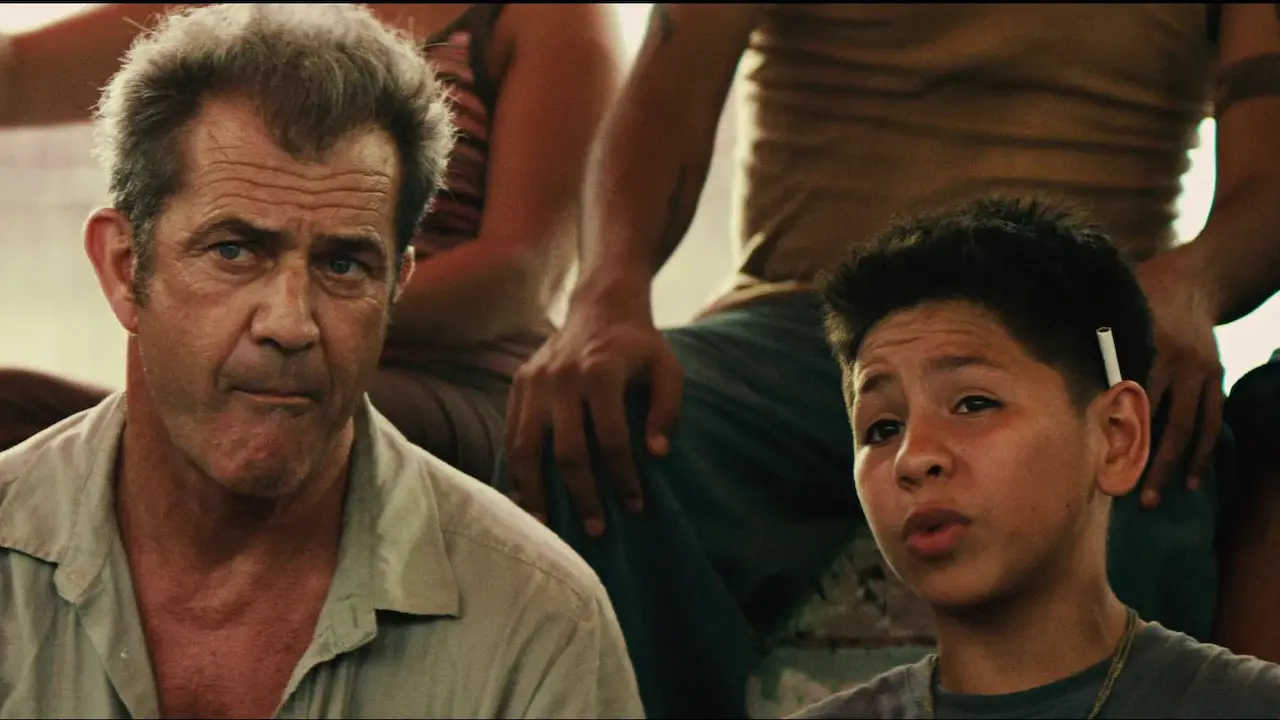 Mel Gibson e Kevin Hernandez in Viaggio in Paradiso