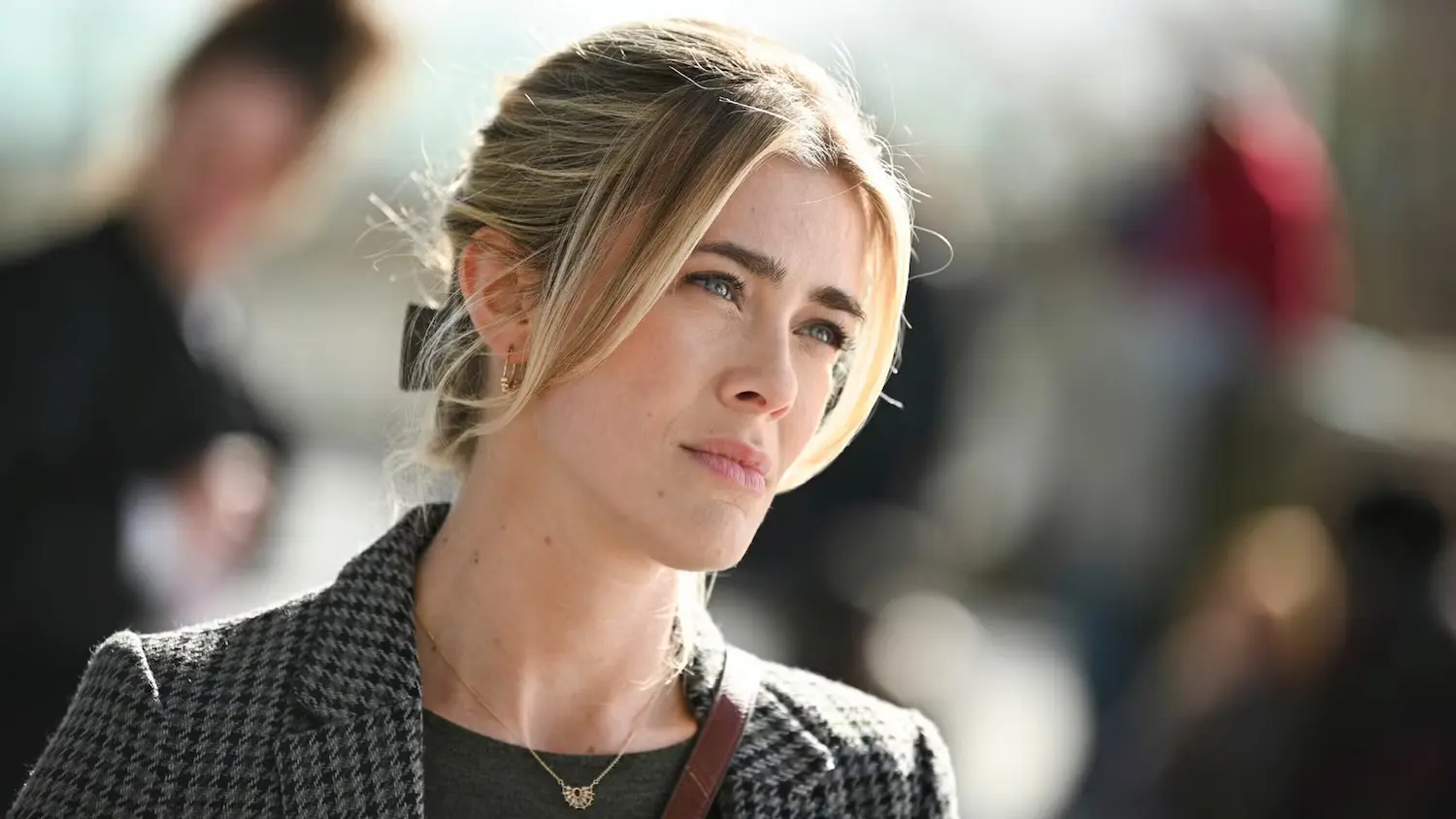Melissa Roxburgh in Tracker