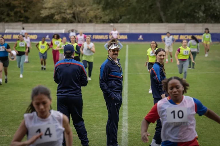 Ted Lasso 4 debutta ad agosto su Apple TV+: confermato il mese di uscita
