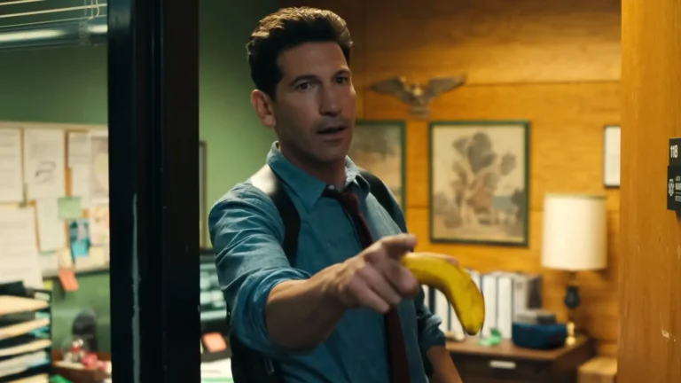 La nuova serie n.1 su Netflix è in realtà uno slasher mascherato La nuova serie n.1 su Netflix è in realtà uno slasher mascherato
