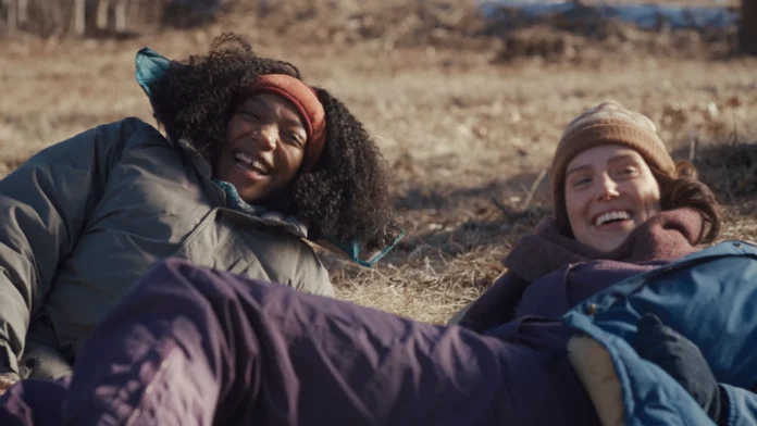 Naomi Ackie ed Eva Victor in una scena di Sorry, Baby - Cortesia di A24