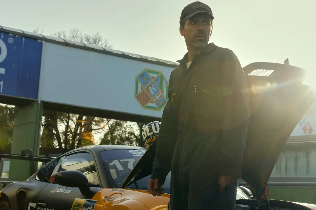 Luca Argentero in Motor Valley