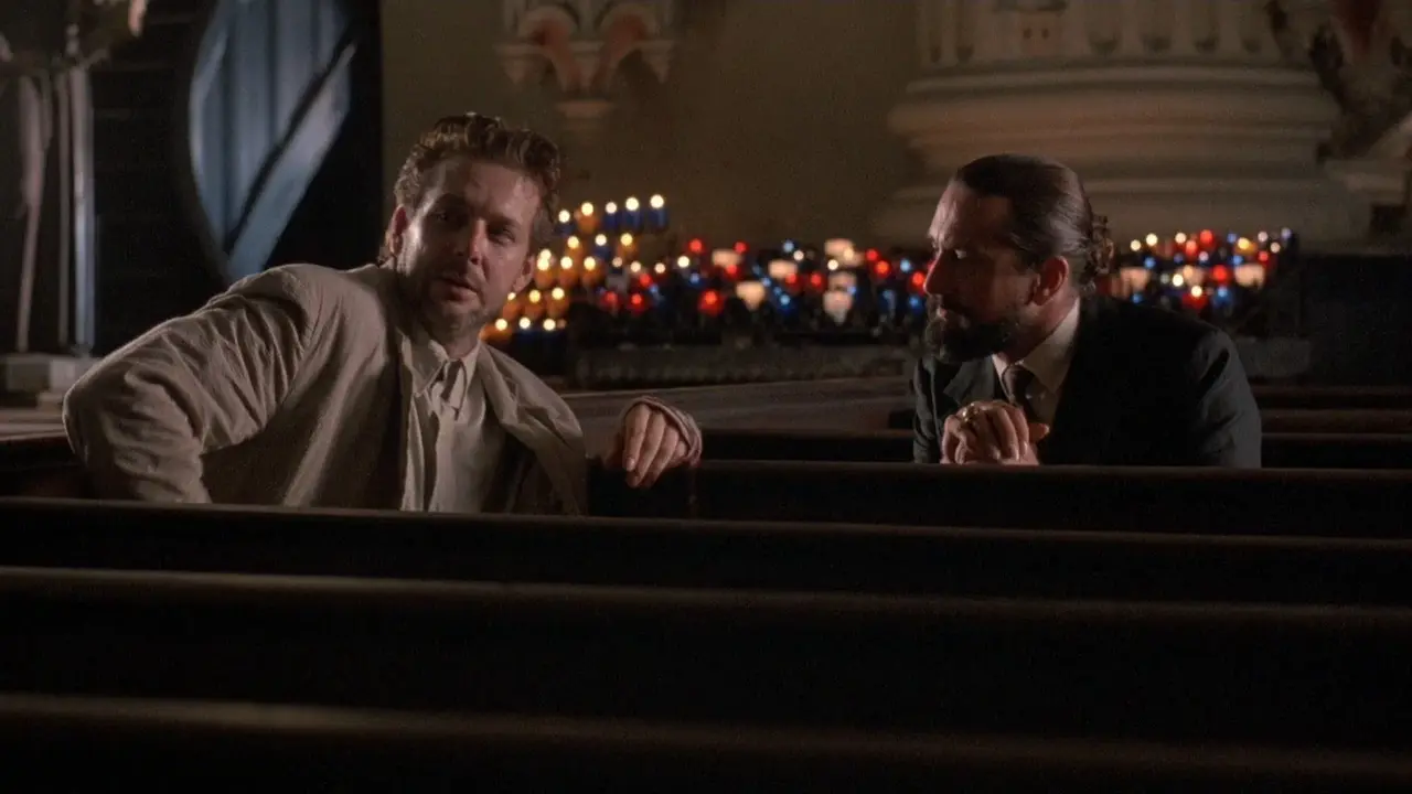 Mickey Rourke e Robert De Niro in Angel Heart - Ascensore per l'inferno