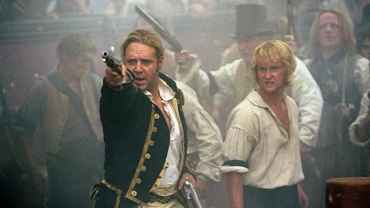 Russell Crowe nel film Master & commander - Sfida ai confini del mare