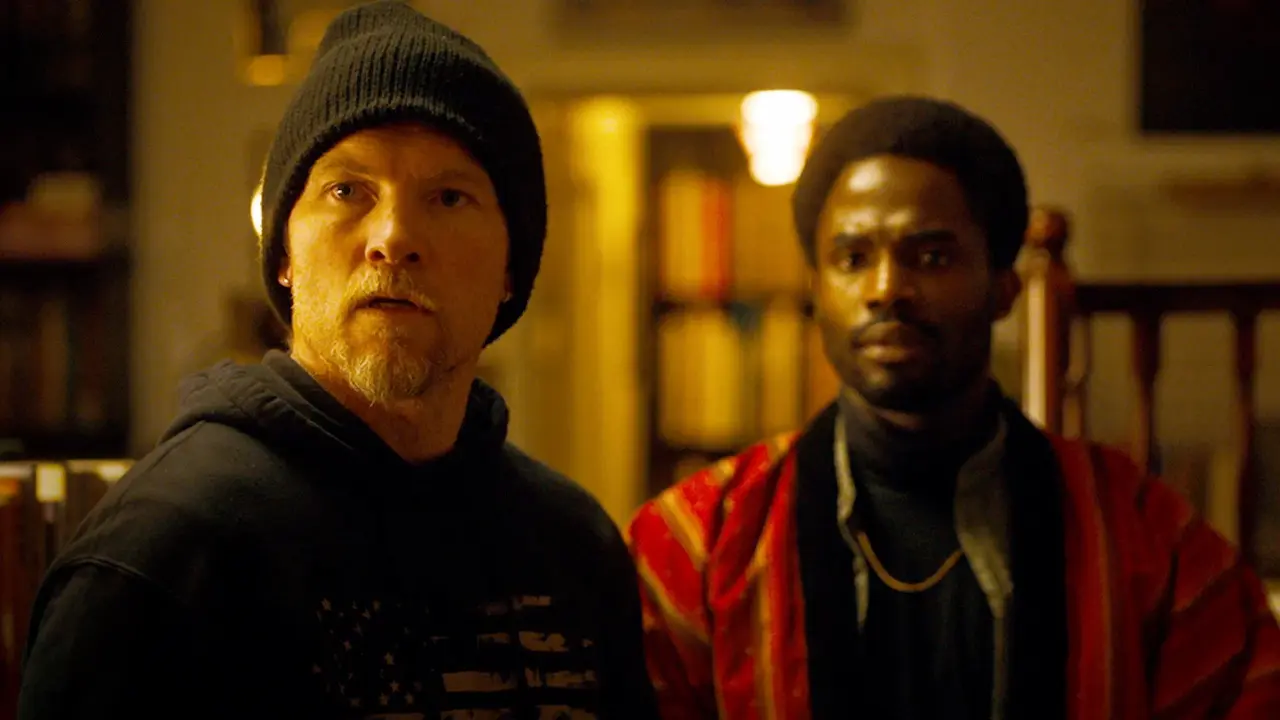 Sam Worthington in Simulant - Il futuro è per sempre