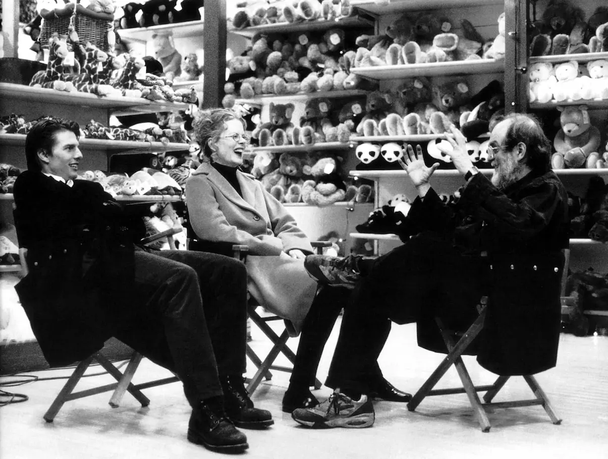 Stanley Kubrick, Tom Cruise e Nicole Kidman in Eyes Wide Shut (1999)