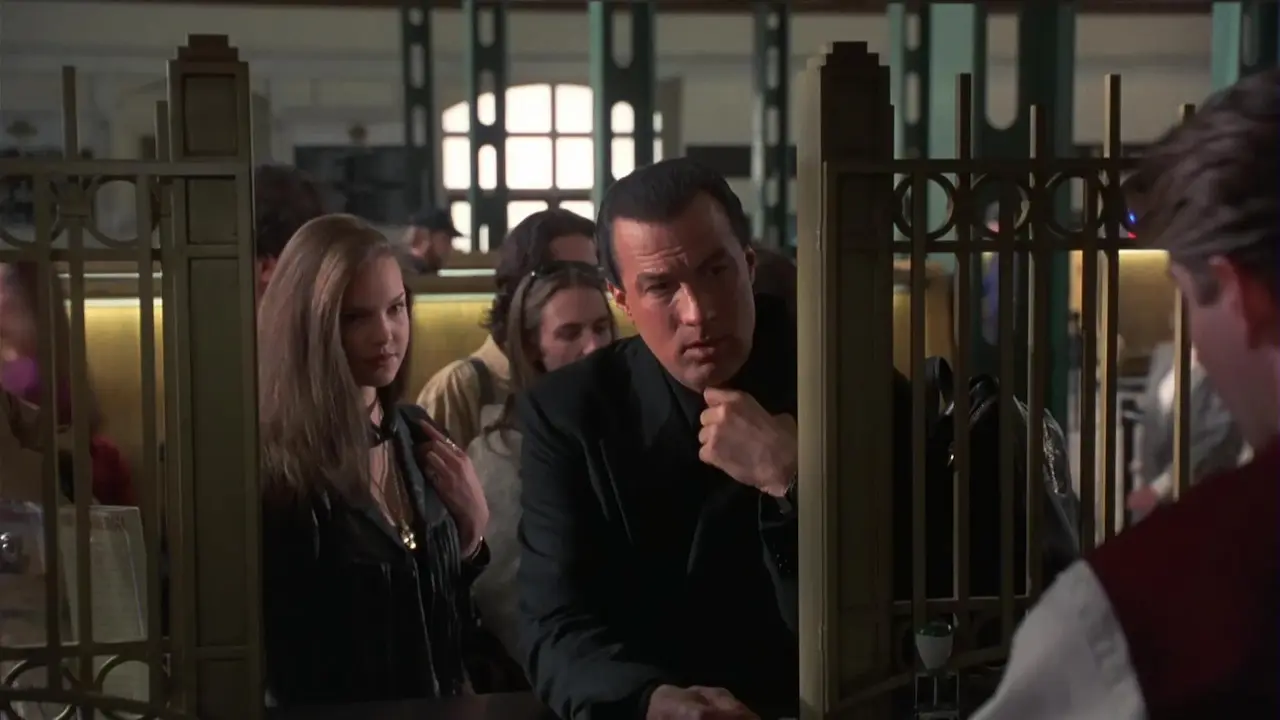 Steven Seagal in Trappola sulle montagne rocciose