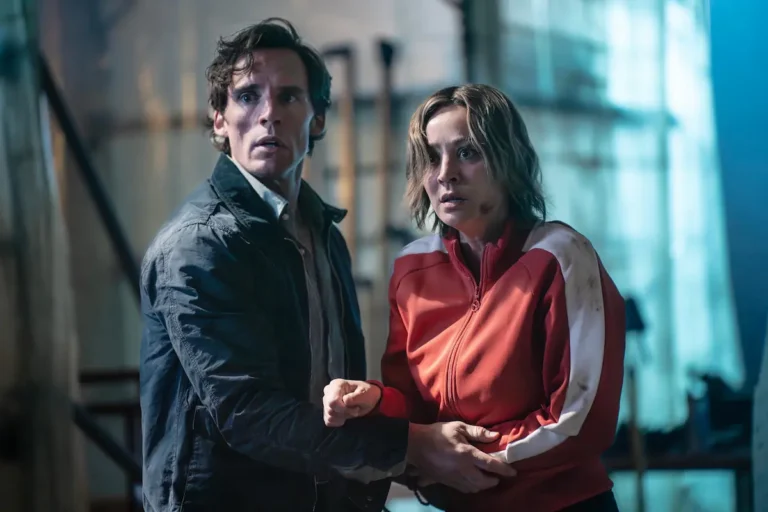 Kaley Cuoco e Sam Claflin parlano di Vanished 2 dopo il finale shock della stagione 1