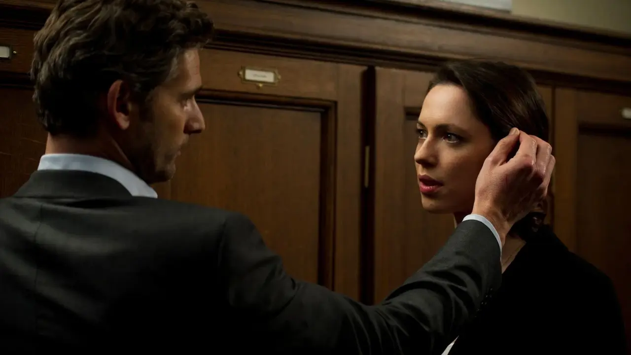 Eric Bana e Rebecca Hall in Closed Circuit