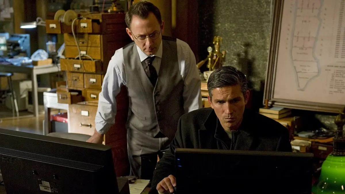 Jim Caviezel e Michael Emerson in Person of Interest
