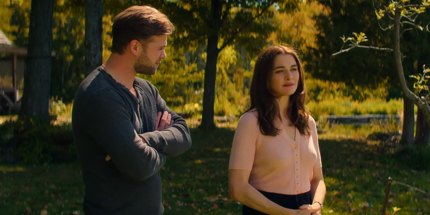 Rachel Weisz e Leo Woodall in Vladimir