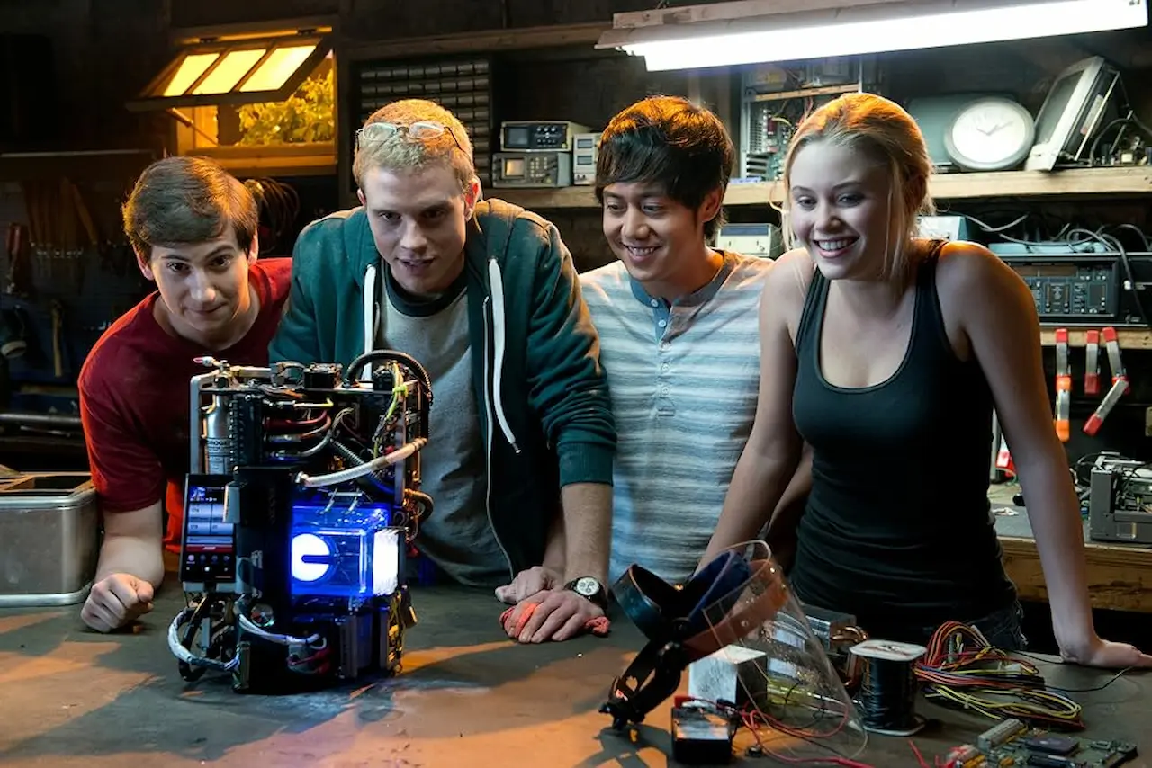 Sam Lerner, Allen Evangelista, Jonny Weston, and Virginia Gardner in Project Almanac